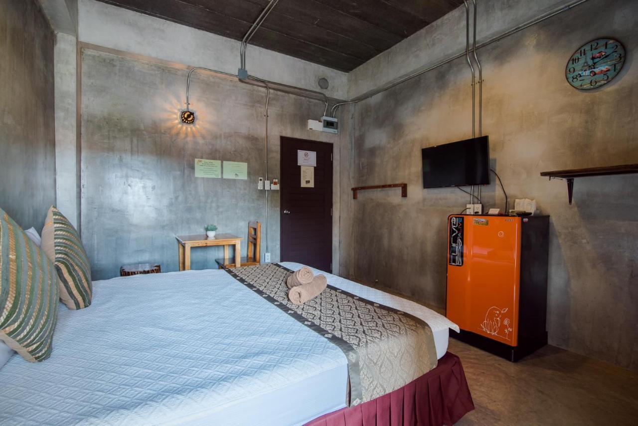 Lovely Guesthouse 94 Хуахін Екстер'єр фото