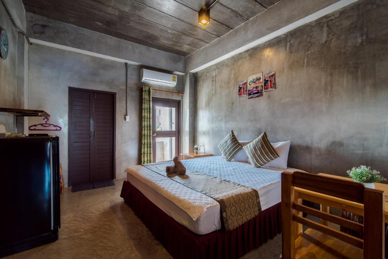 Lovely Guesthouse 94 Хуахін Екстер'єр фото